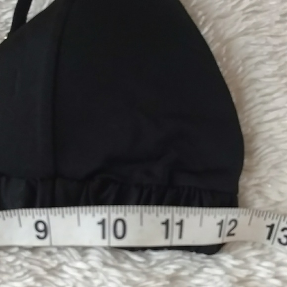 H&M Black bikini top size 6/small - NWT! - Picture 2 of 5
